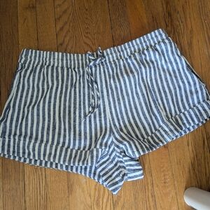 Universal Thread Striped Linen Women's Shorts - Blue and White, Size L